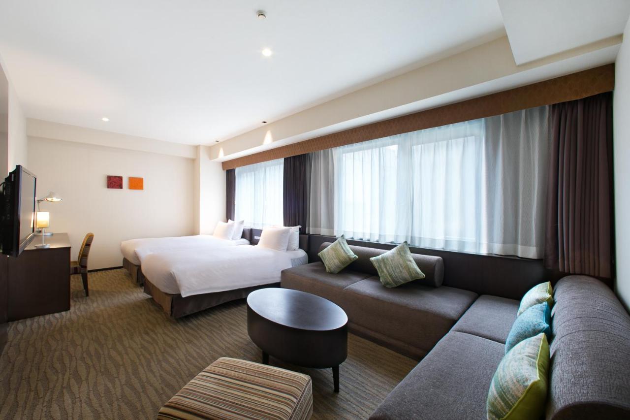 Holiday Inn Osaka Namba By Ihg Екстер'єр фото