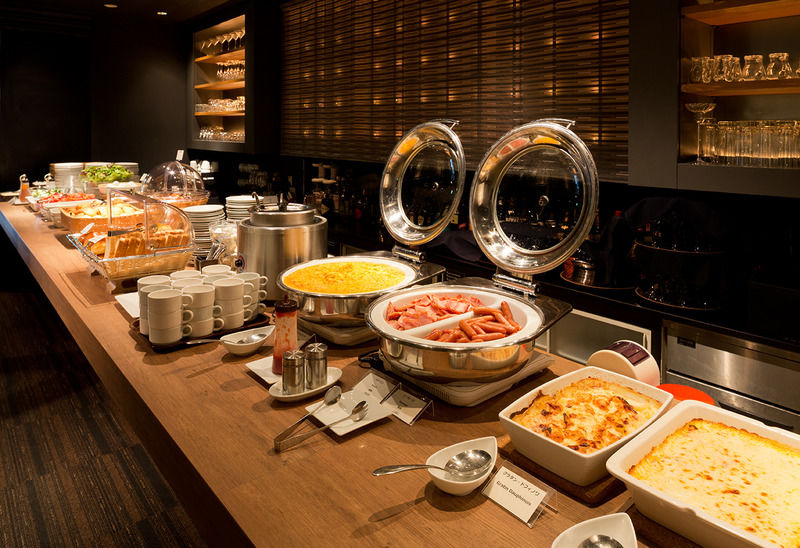 Holiday Inn Osaka Namba By Ihg Екстер'єр фото