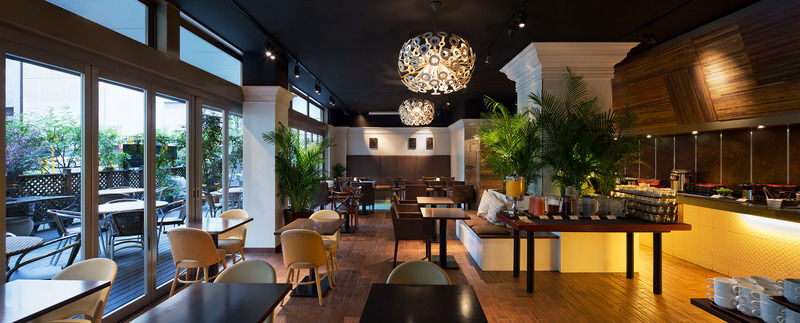 Holiday Inn Osaka Namba By Ihg Екстер'єр фото